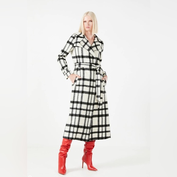 BCBG new plaid notch collar belted trench coat - Picture 2 of 3